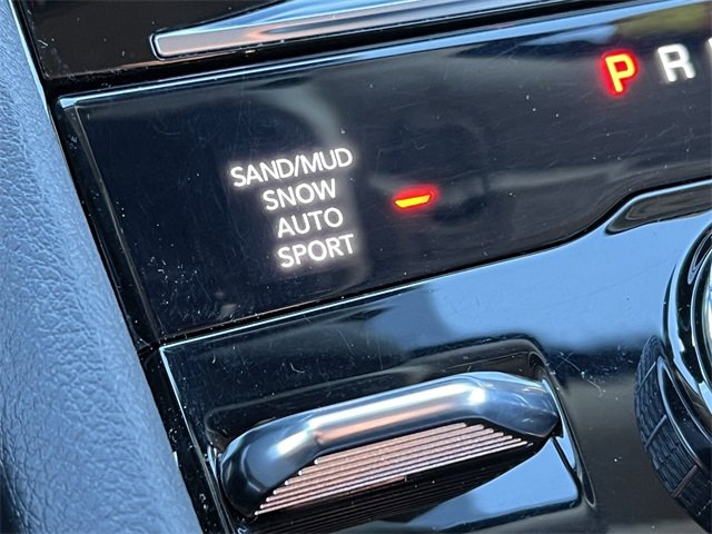 Certified 2023 Jeep Grand Cherokee Limited w/ Black Appearance Package image 33