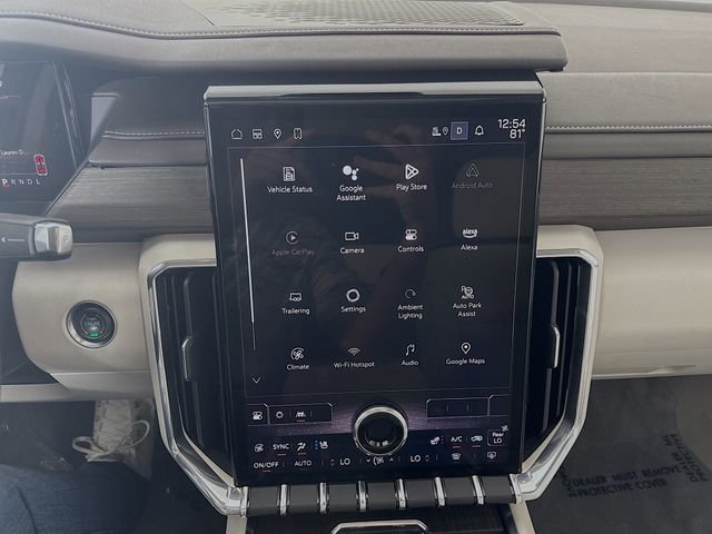 Used 2024 GMC Acadia Denali w/ Super Cruise Package image 16