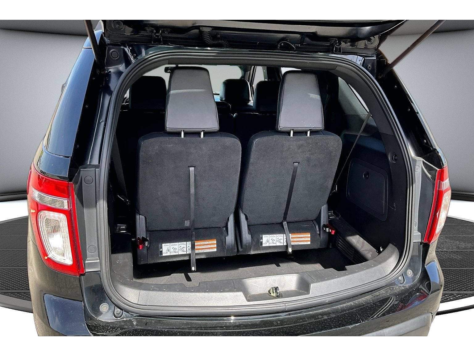 Used 2012 Ford Explorer XLT AWD/4WD image 40