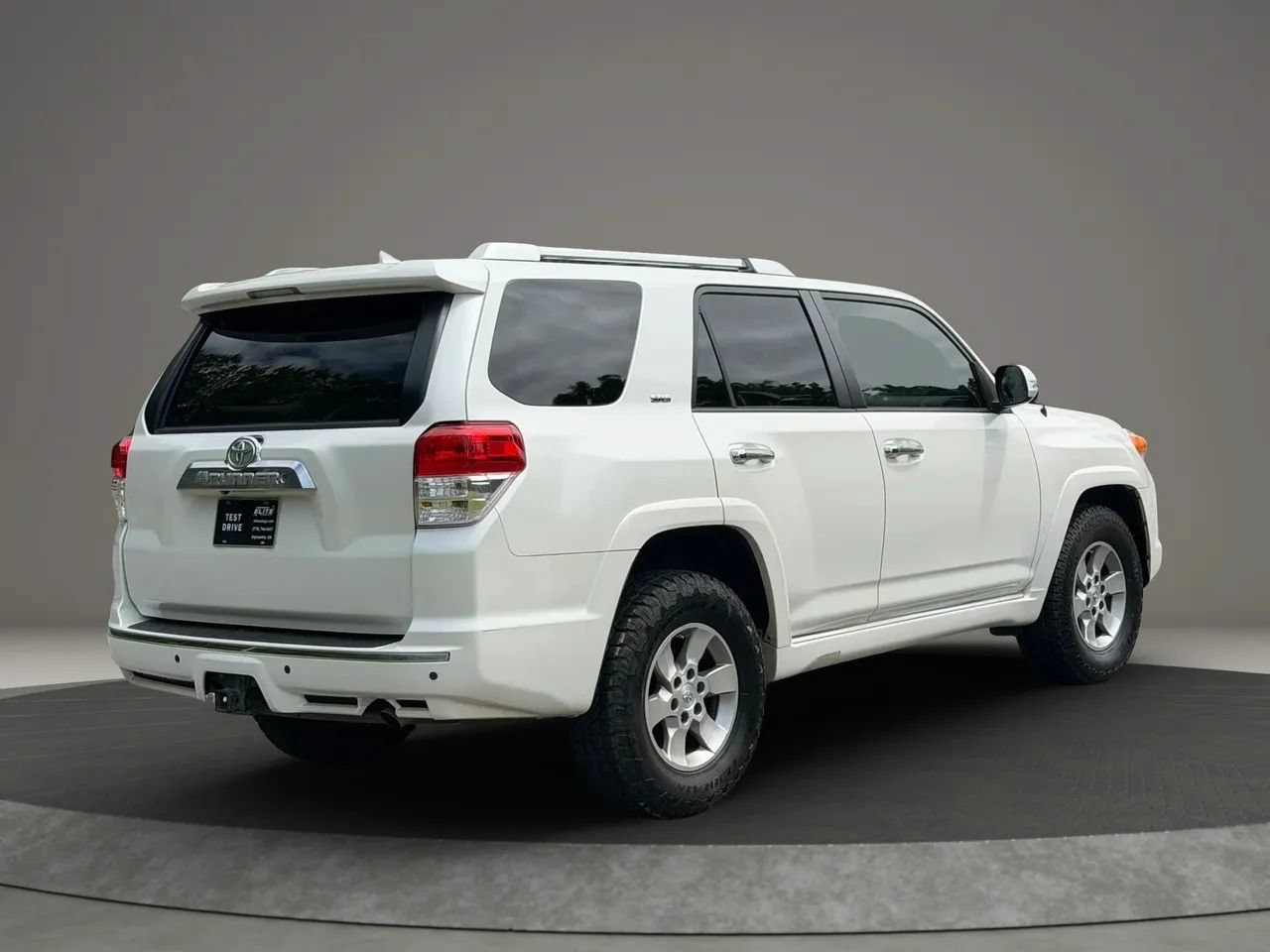 Used 2013 Toyota 4Runner SR5 w/ Premium Pkg RWD image 3