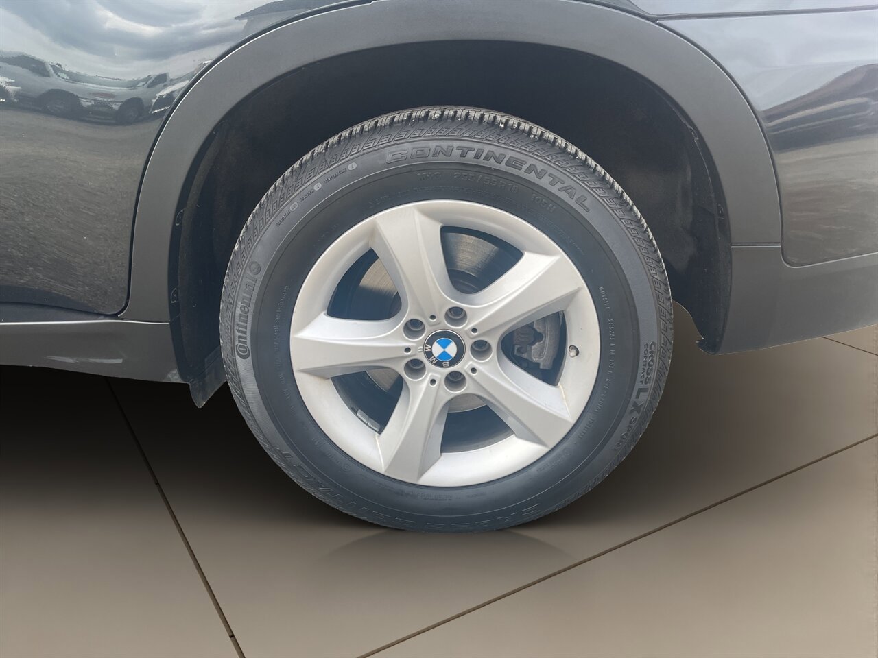 Used 2012 BMW X5 xDrive50i image 17