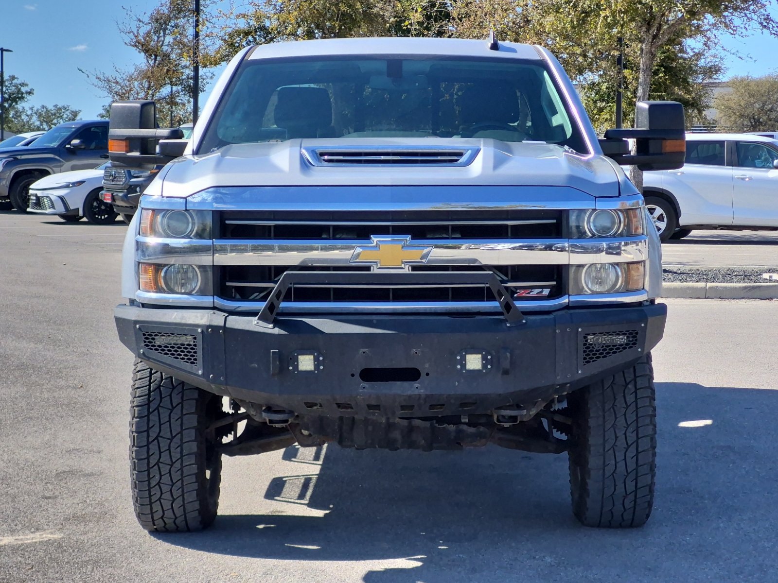Used 2018 Chevrolet Silverado 2500 LT w/ LT Convenience Package AWD/4WD image 2