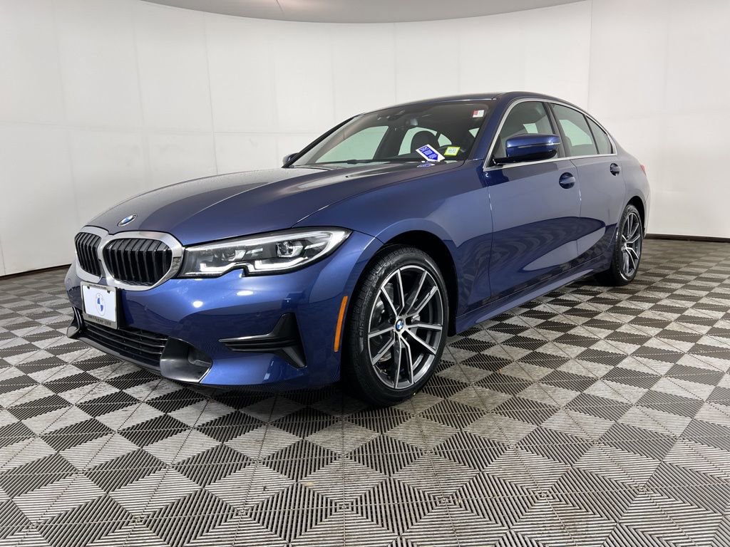 Used 2021 BMW 330i xDrive Sedan w/ Premium Package image 9