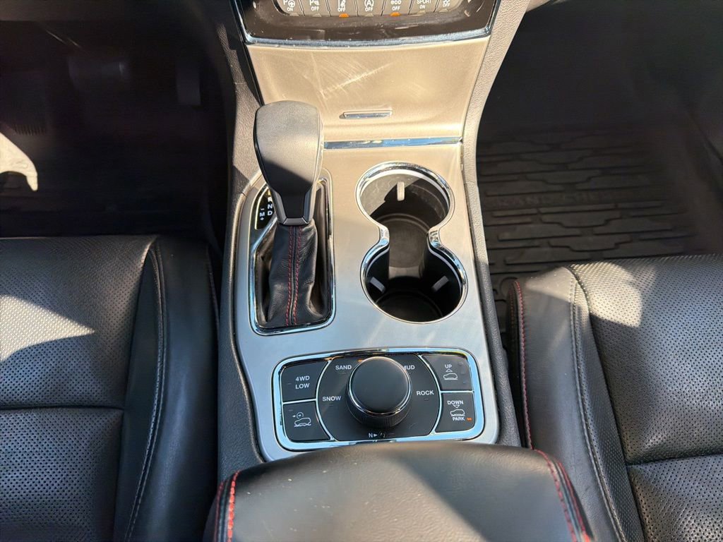 Used 2019 Jeep Grand Cherokee Trailhawk w/ Trailhawk Luxury Group image 17