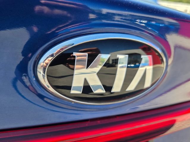 Used 2020 Kia Forte LXS FWD image 14