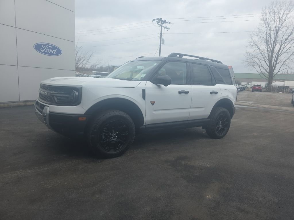 Certified 2025 Ford Bronco Sport Badlands image 2
