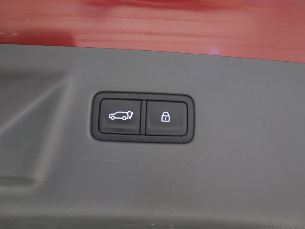 Used 2025 Hyundai Santa Fe SEL AWD/4WD image 20