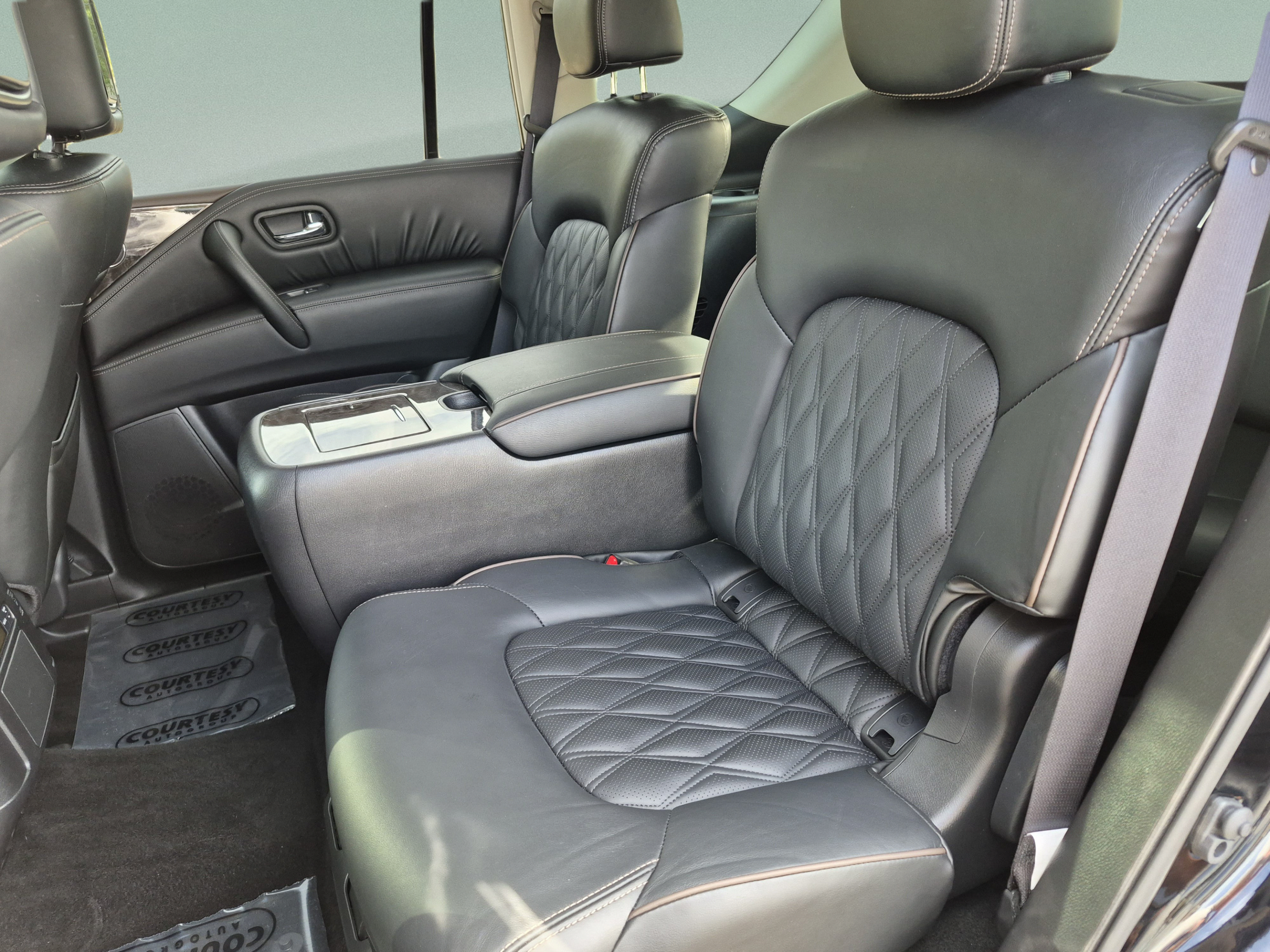 Certified 2023 Nissan Armada Platinum w/ Captain's Chairs Package RWD image 21
