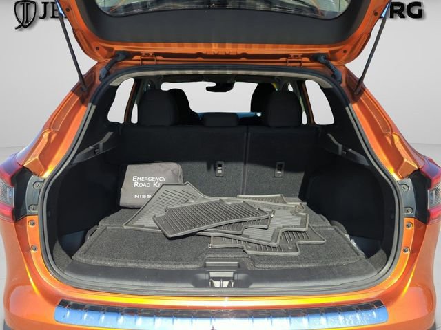 Certified 2022 Nissan Rogue Sport SV image 17