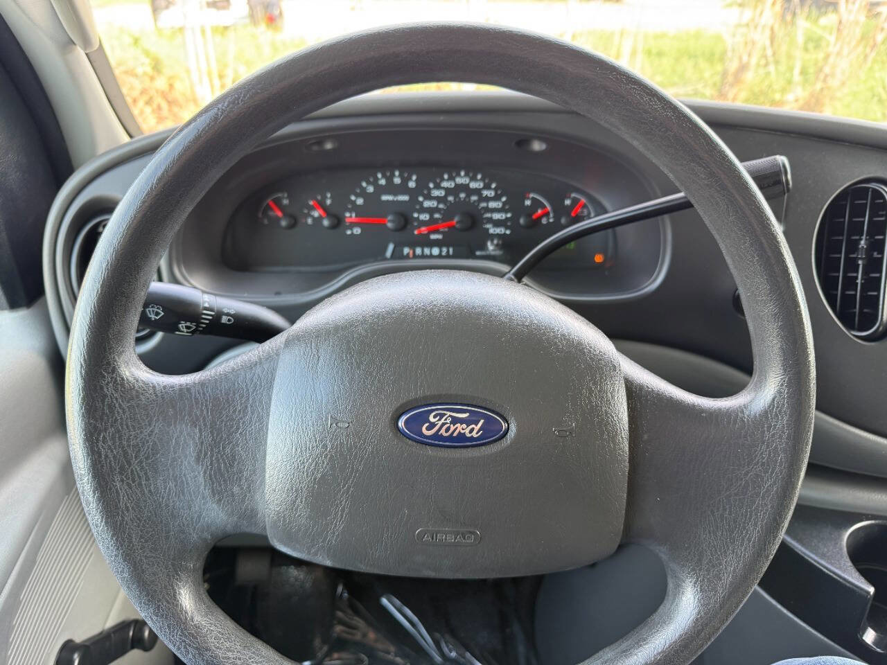 Used 2008 Ford E-250 and Econoline 250 RWD image 28