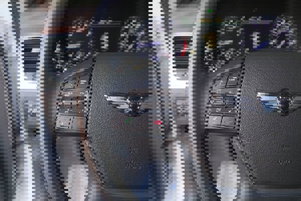 Used 2019 Genesis G80 5.0 Ultimate image 17