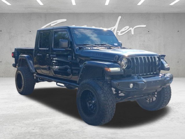 Used 2022 Jeep Gladiator Sport AWD/4WD image 2