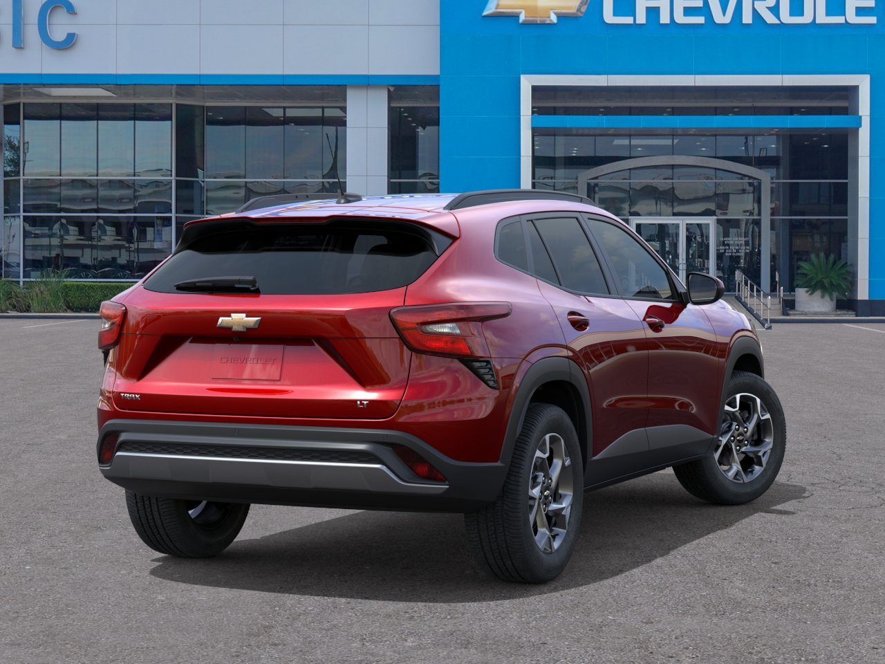 New 2026 Chevrolet Trax LT w/ Sunroof Package FWD image 4