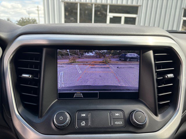 Used 2023 GMC Acadia SLE w/ Driver Convenience Package image 21