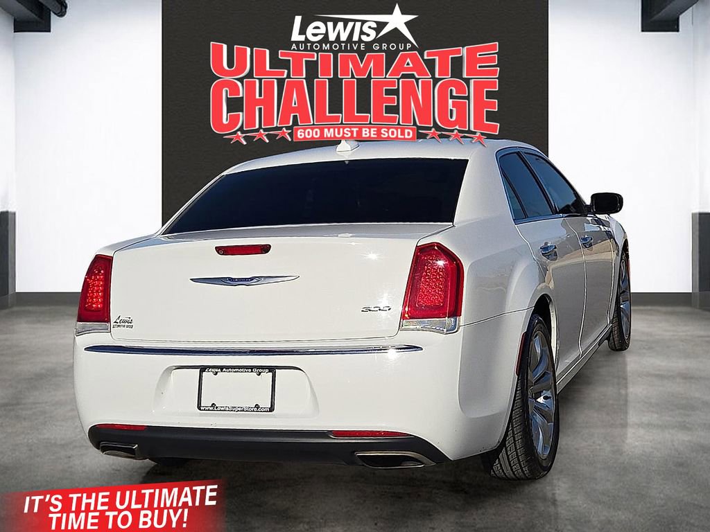 Used 2019 Chrysler 300 Limited image 4