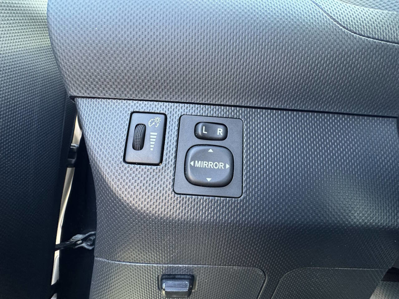 Used 2009 Scion xD image 39