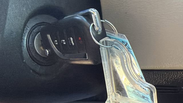 Used 2022 Toyota Corolla LE image 17