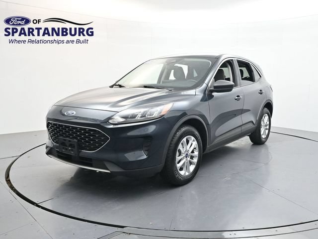Certified 2022 Ford Escape SE w/ Convenience Package AWD/4WD image 3