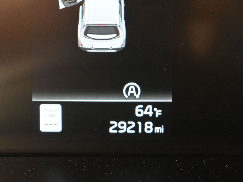 Used 2025 Kia Soul LX w/ LX Technology Package image 34