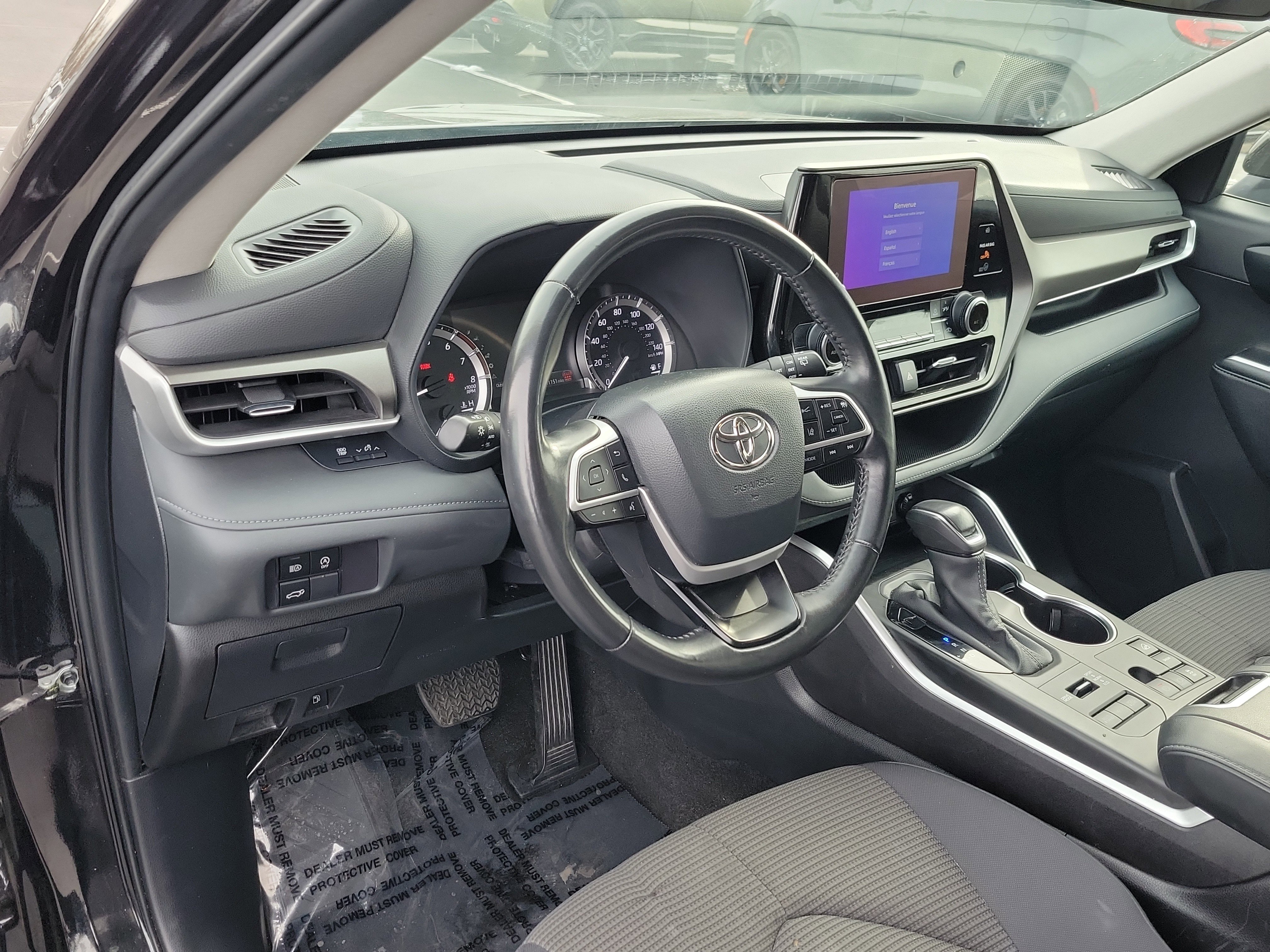 Certified 2024 Toyota Highlander LE image 21