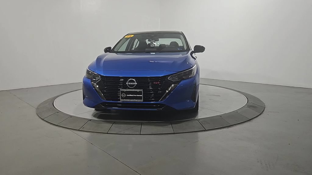 Certified 2025 Nissan Sentra SR w/ SR Premium Package FWD image 9