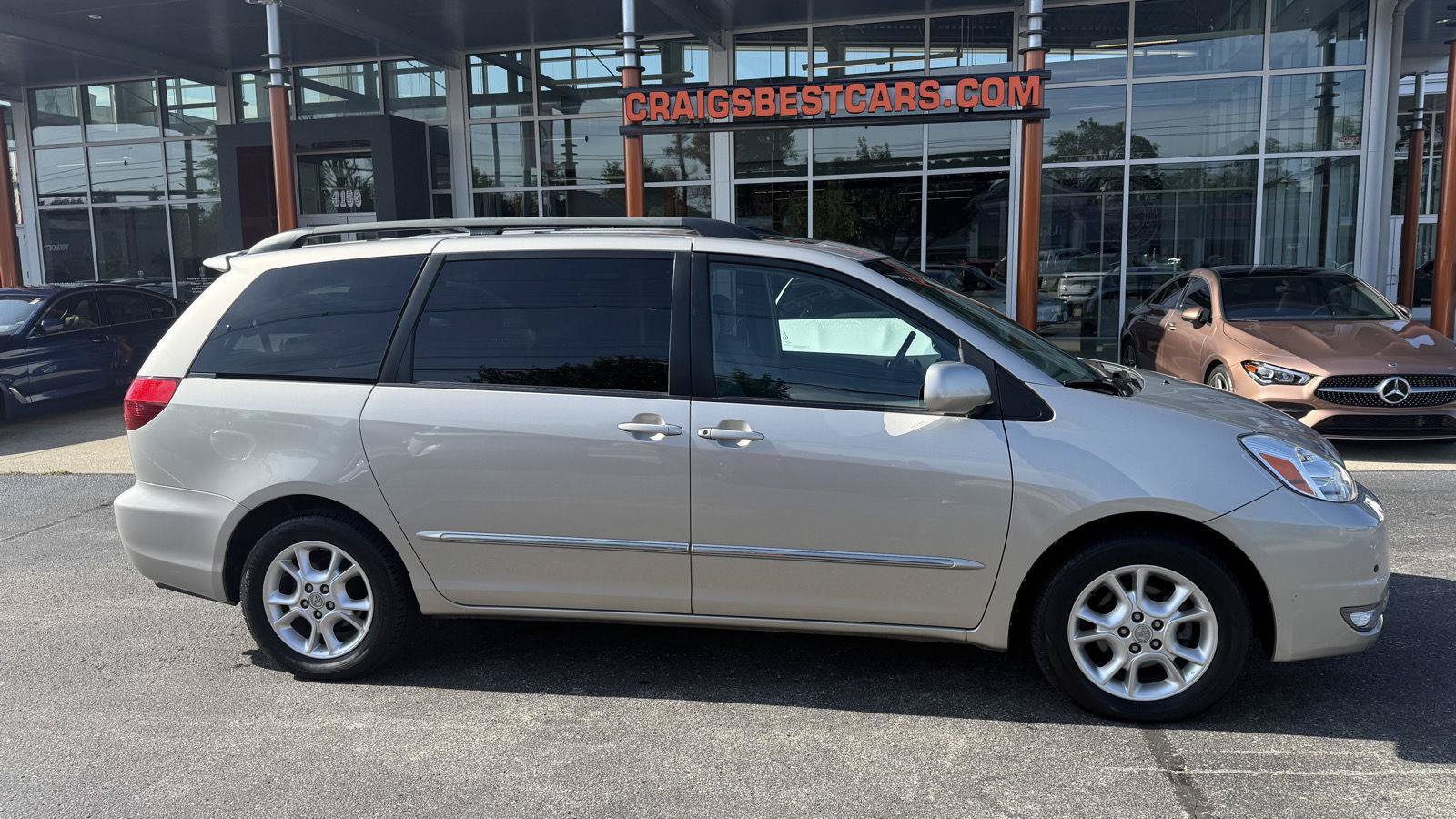 Used 2004 Toyota Sienna XLE Limited FWD video 1
