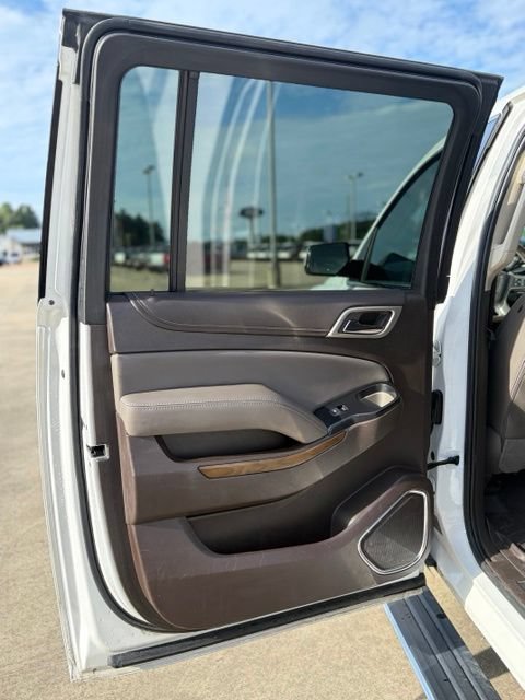 Used 2020 GMC Yukon XL Denali w/ Open Road Package RWD image 25