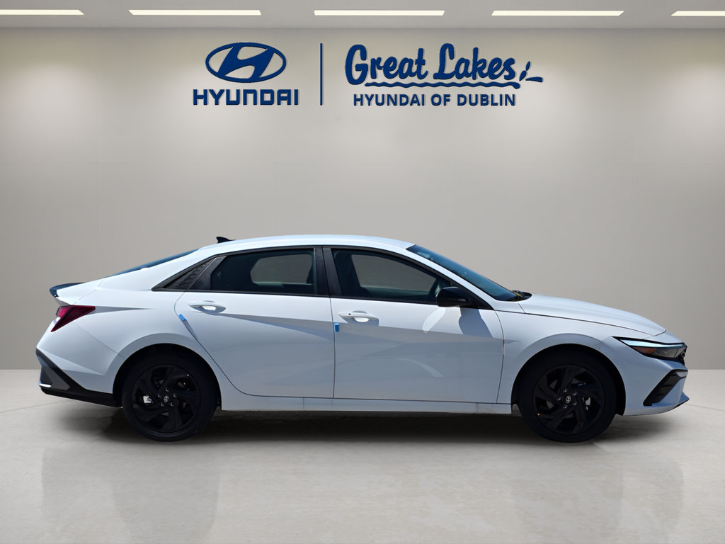 New 2026 Hyundai Elantra Sport FWD image 6