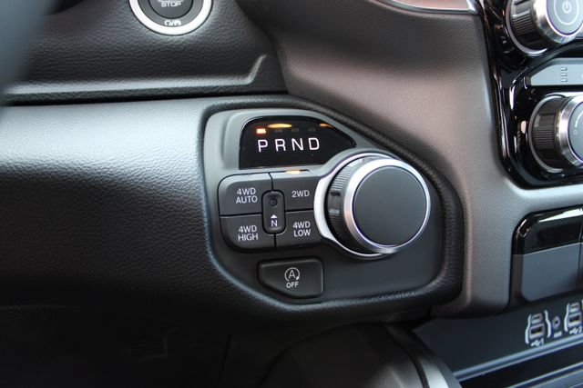 New 2026 RAM 1500 Big Horn w/ Night Edition AWD/4WD image 23