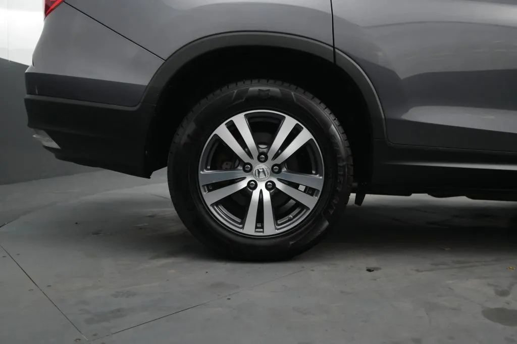 Used 2017 Honda Pilot EX-L image 17