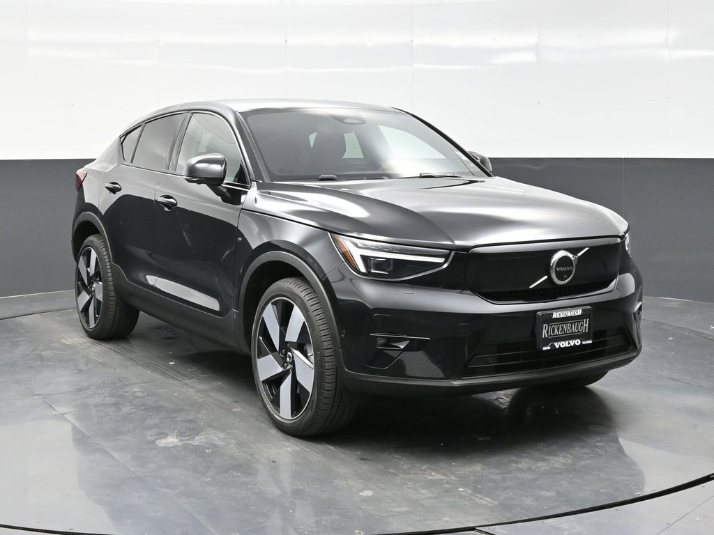 Used 2023 Volvo C40 P8 Recharge Ultimate image 5