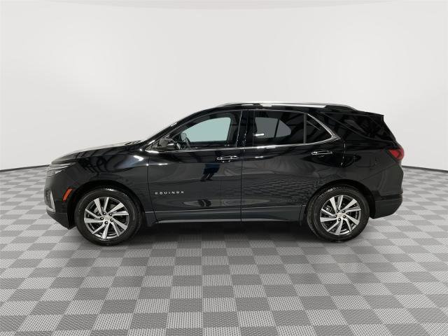 Used 2023 Chevrolet Equinox Premier image 2