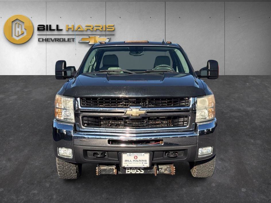 Used 2007 Chevrolet Silverado 2500 LTZ w/ Suspension Package, Off-Road AWD/4WD image 2