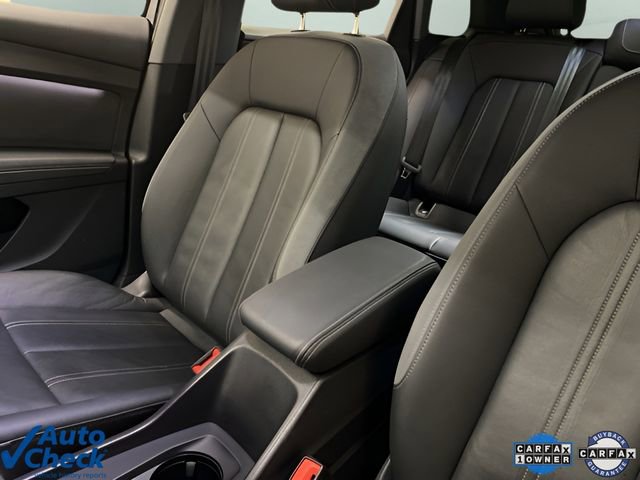 Used 2024 Audi Q4 e-tron Premium image 56