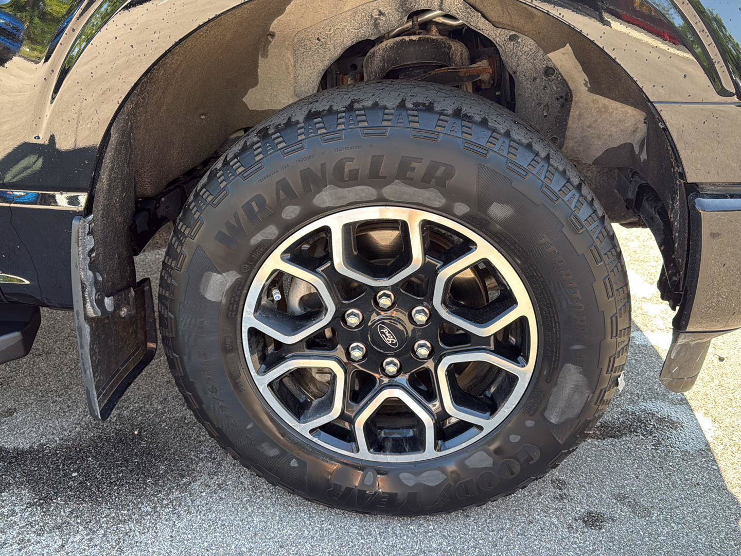 Used 2023 Ford F150 XLT AWD/4WD image 14