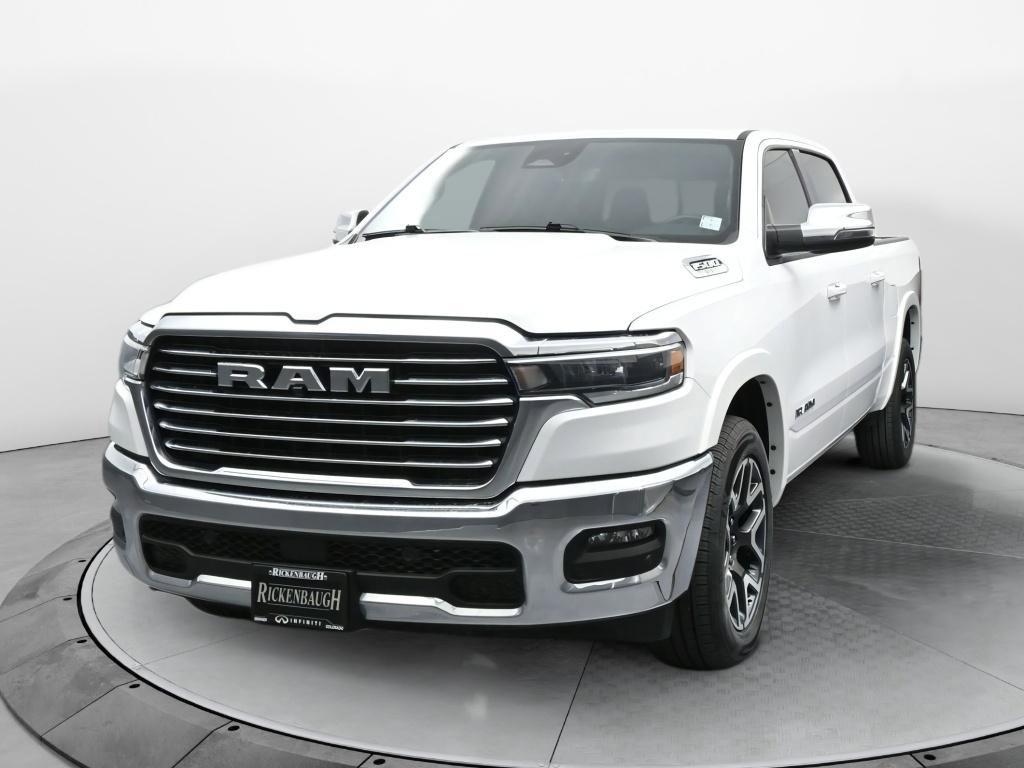 Used 2025 RAM 1500 Laramie AWD/4WD image 2