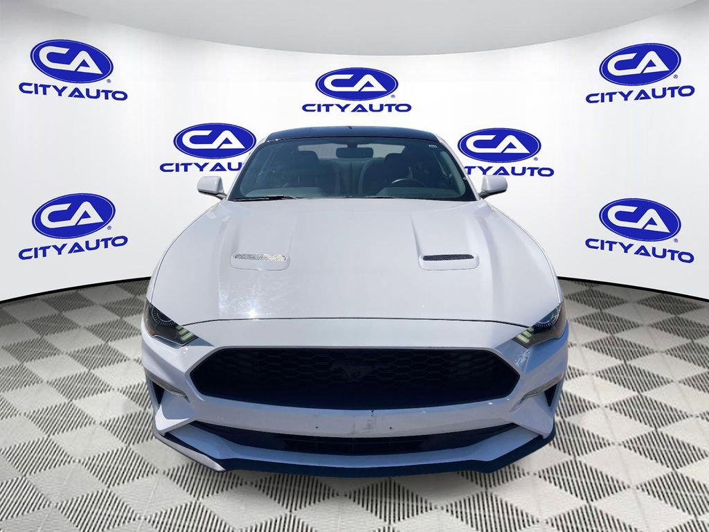 Used 2020 Ford Mustang Coupe w/ Black Accent Package RWD image 8