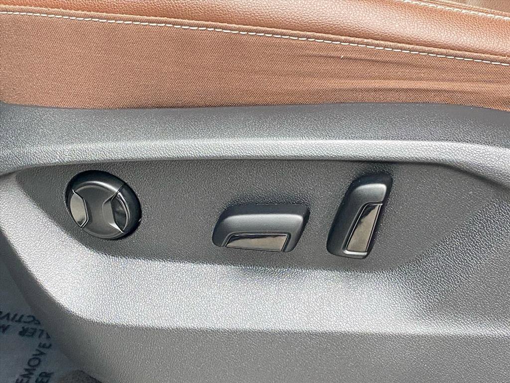 Used 2022 Volkswagen Atlas SE w/ Panoramic Sunroof Package image 14