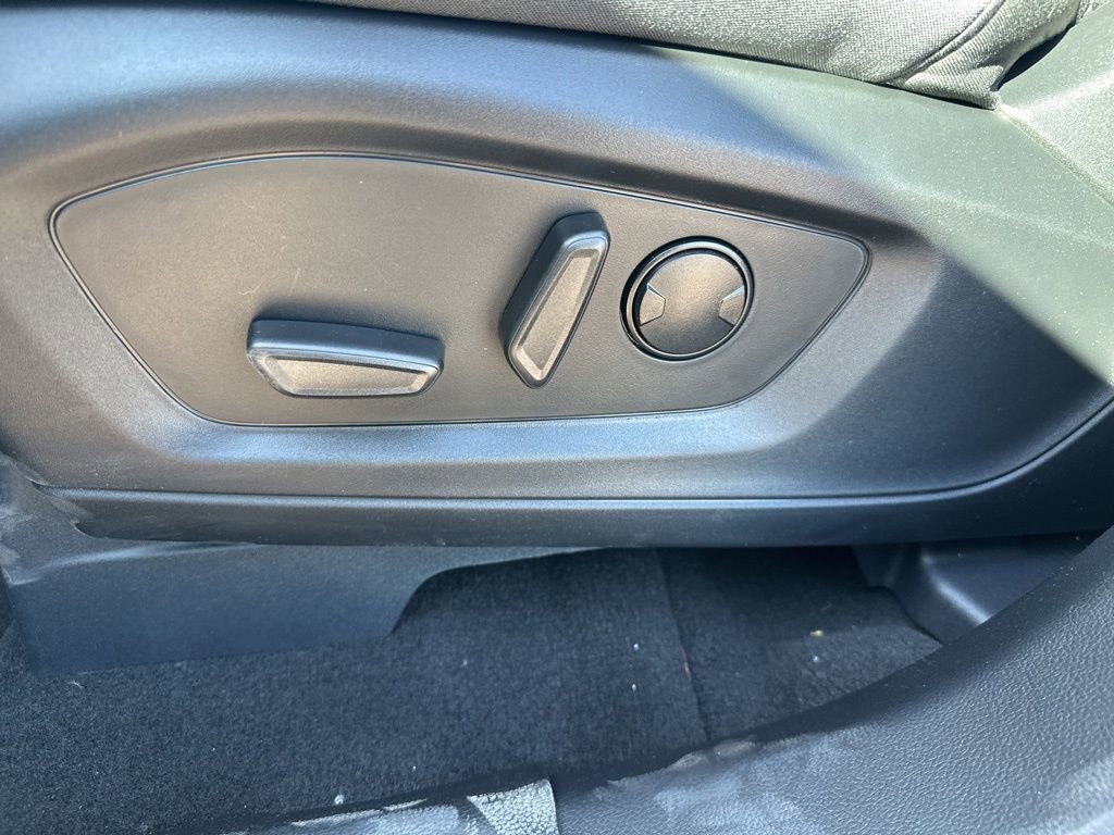 New 2026 Ford Explorer Active image 16