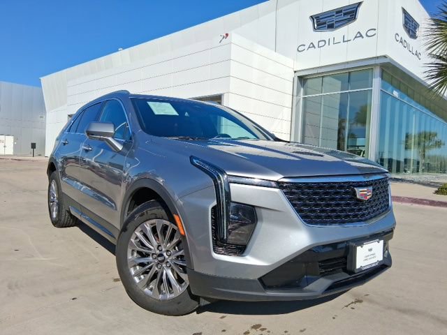 Used 2025 Cadillac XT4 Premium Luxury AWD/4WD video 1