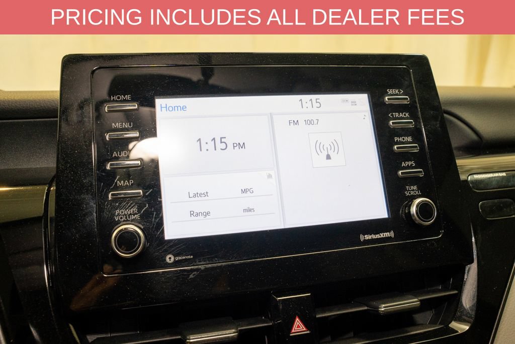 Used 2023 Toyota Camry SE FWD image 11