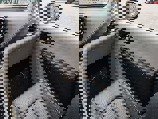 Used 2022 Chrysler Pacifica Limited image 18