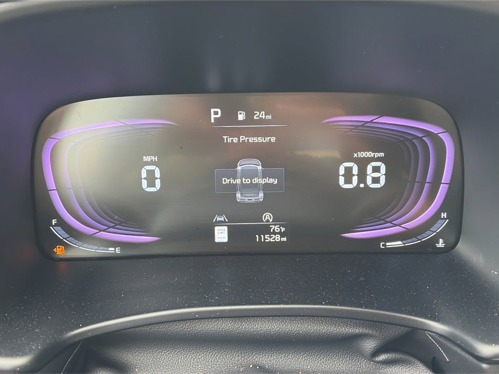 Used 2025 Kia Soul LX FWD image 17