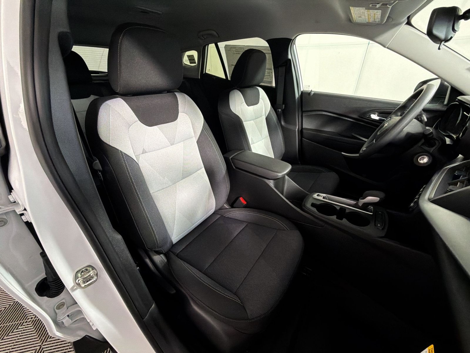 New 2026 Chevrolet Trax LS FWD image 25