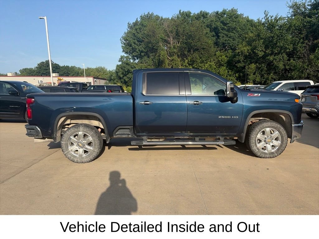 Used 2021 Chevrolet Silverado 2500 LTZ w/ LTZ Premium Package AWD/4WD image 7
