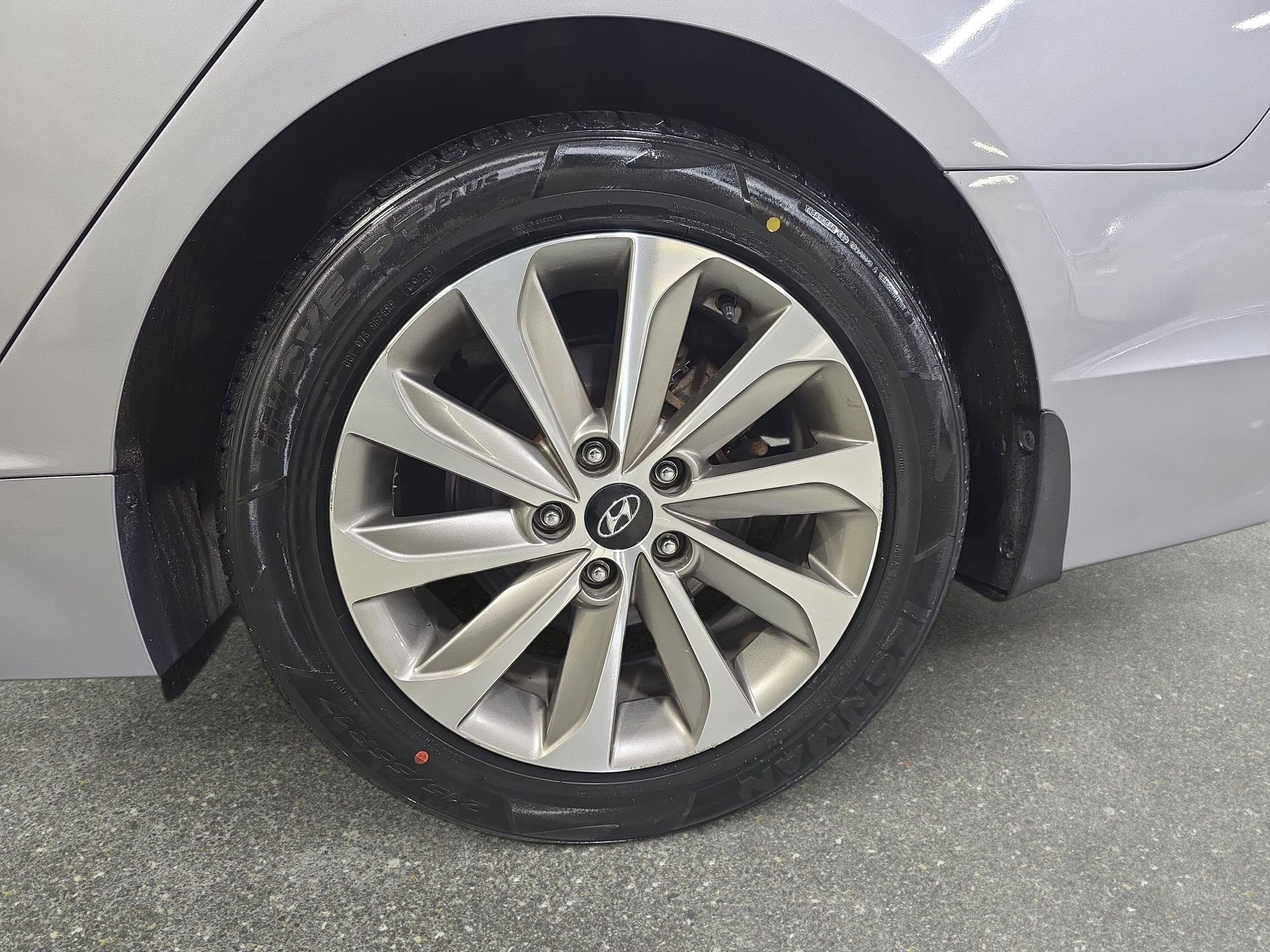 Used 2015 Hyundai Sonata Sport w/ Option Group 03 image 32