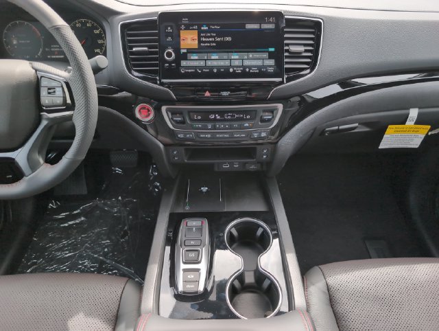 New 2026 Honda Ridgeline Black Edition image 21