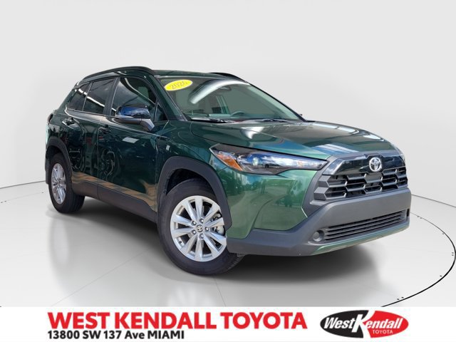 Used 2026 Toyota Corolla Cross LE w/ Moonroof Package FWD image 1