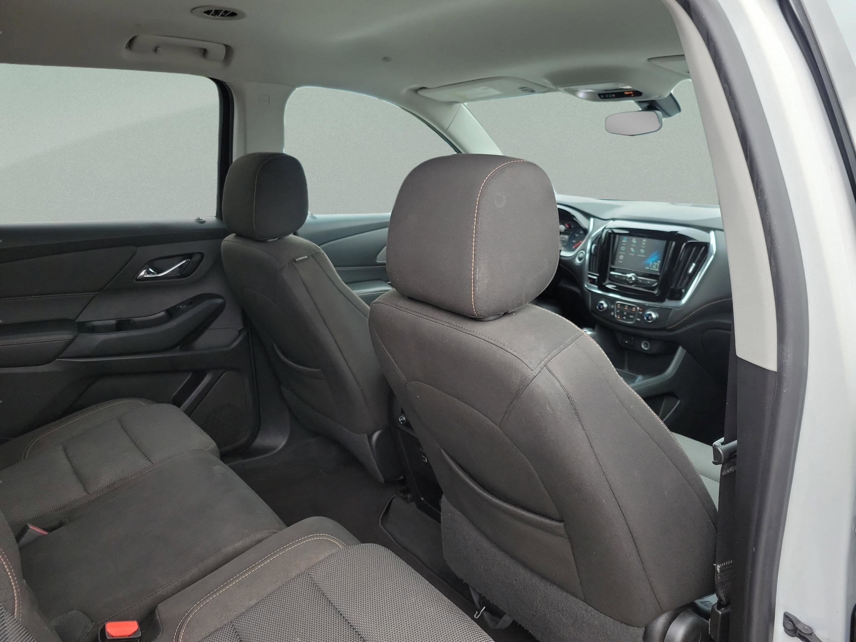 Used 2019 Chevrolet Traverse LS image 27