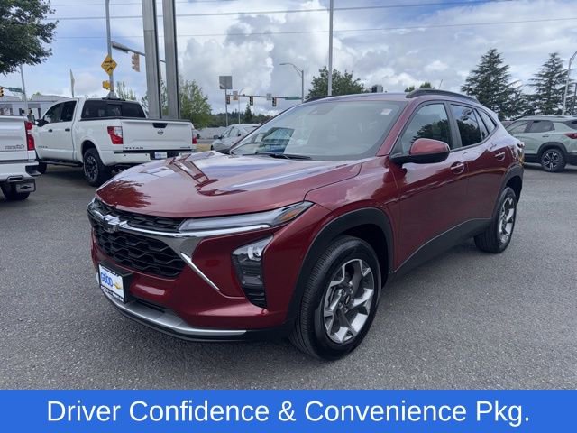 Used 2025 Chevrolet Trax LT w/ Driver Confidence Package